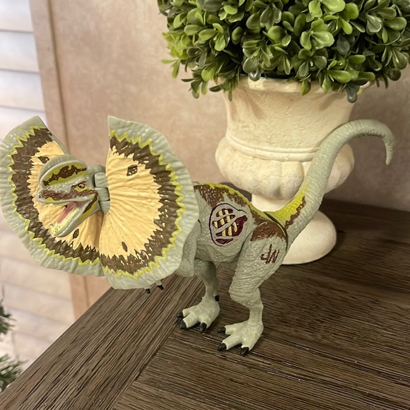 Jurassic World Other - Jurassic world Dino with noise